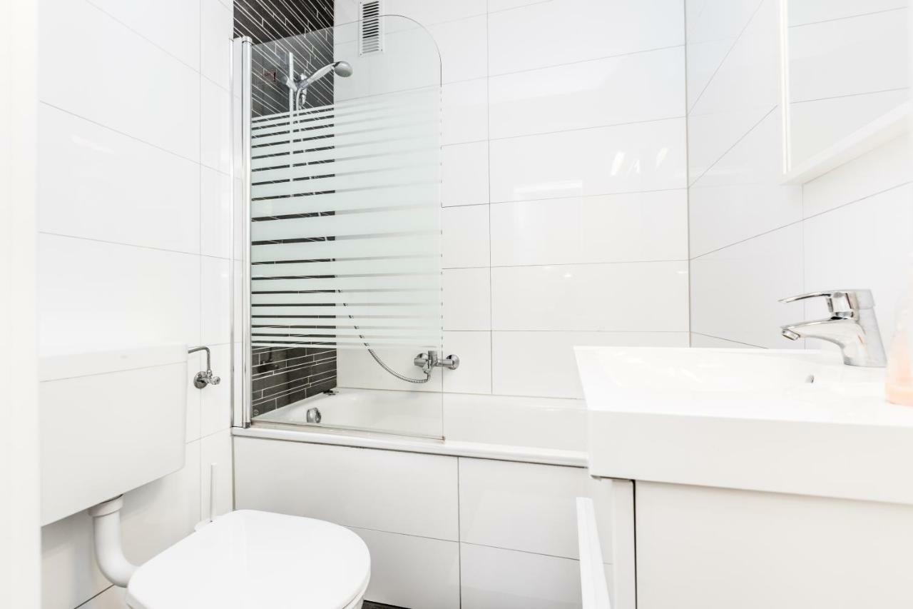 Apartments Koeln ภายนอก รูปภาพ
